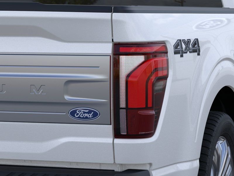 New 2026 Star White Metallic Tri-Coat Ford Platinum® image 53