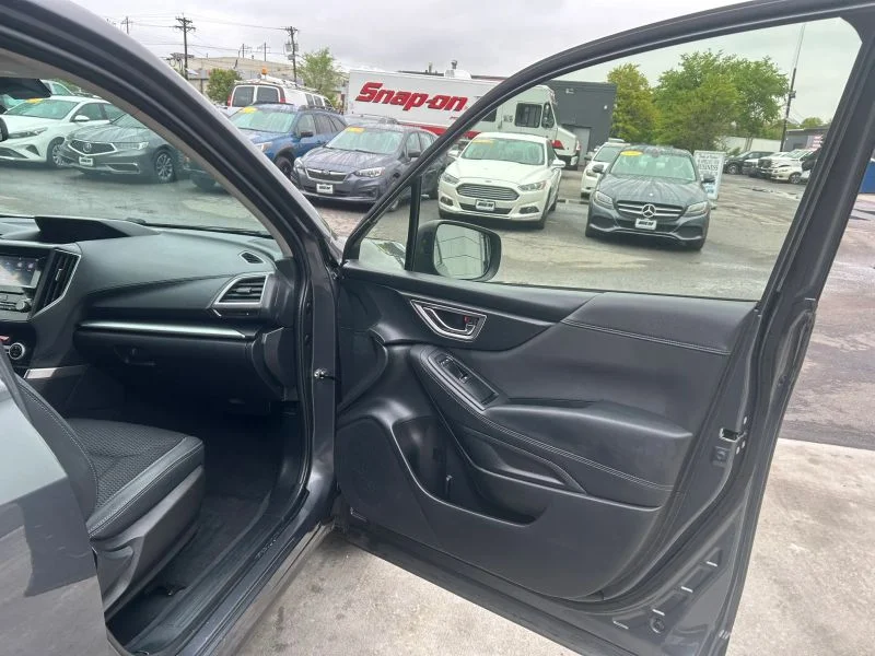 Used 2022 Gray Subaru Premium Sport Utility 4D image 14