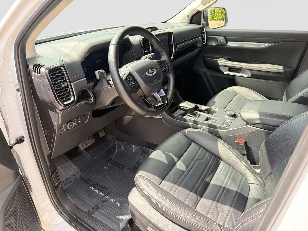 Used 2024 White Ford Lariat image 22