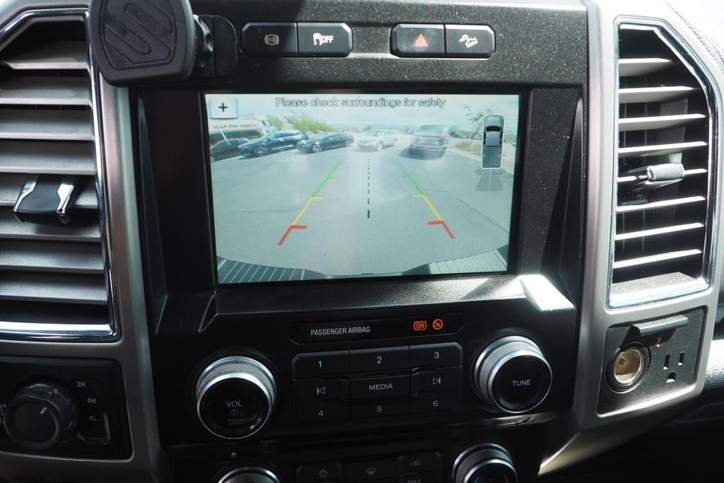 Used 2017 Black Ford Platinum image 25