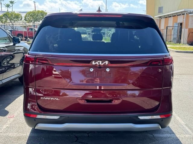 Certified Used 2024 Red Kia LX image 3