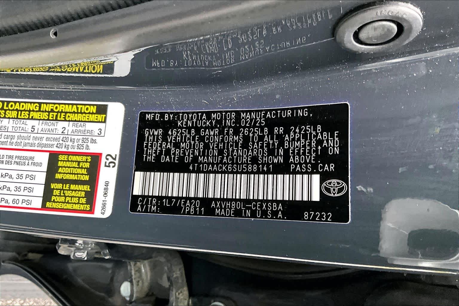 Used 2025 Underground Toyota SE image 34