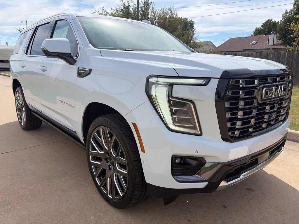 New 2026 Glacier White Tricoat GMC Denali Ultimate image 3