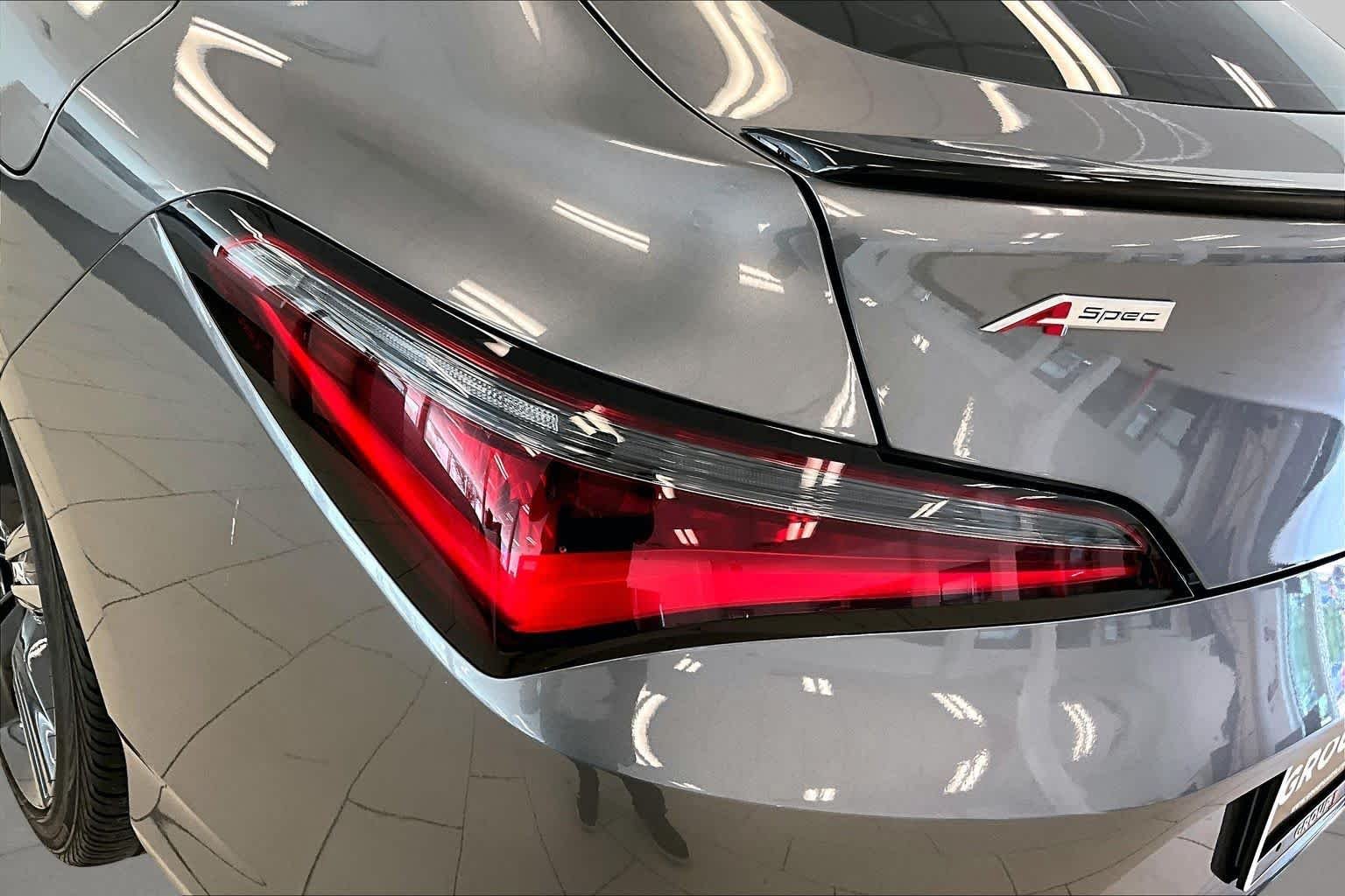 Used 2025 Liquid Carbon Metallic Acura w/A-Spec Package image 27