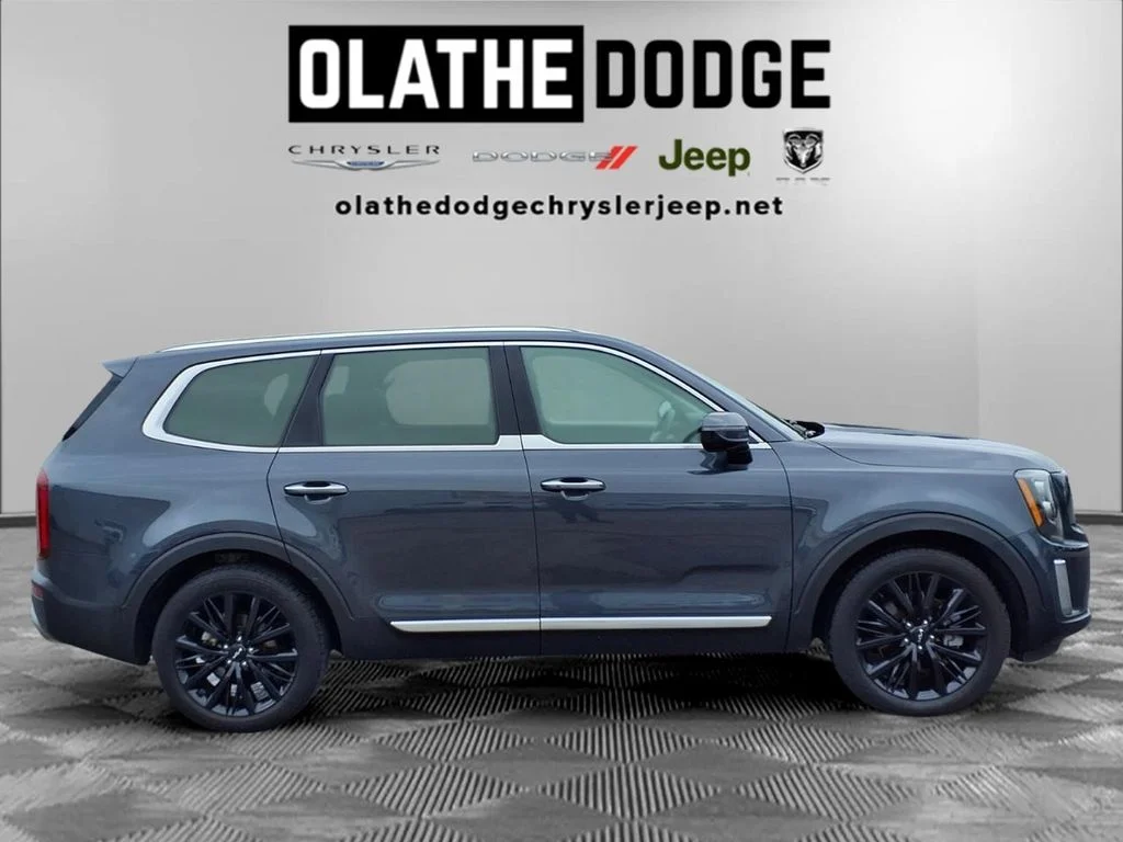 Used 2022 Gray Kia SX image 34