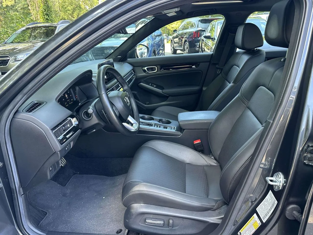 Used 2025 Meteorite Gray Metallic Honda Sport image 13