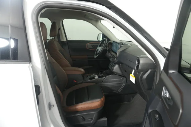 New 2026 Oxford White Ford Outer Banks® image 32