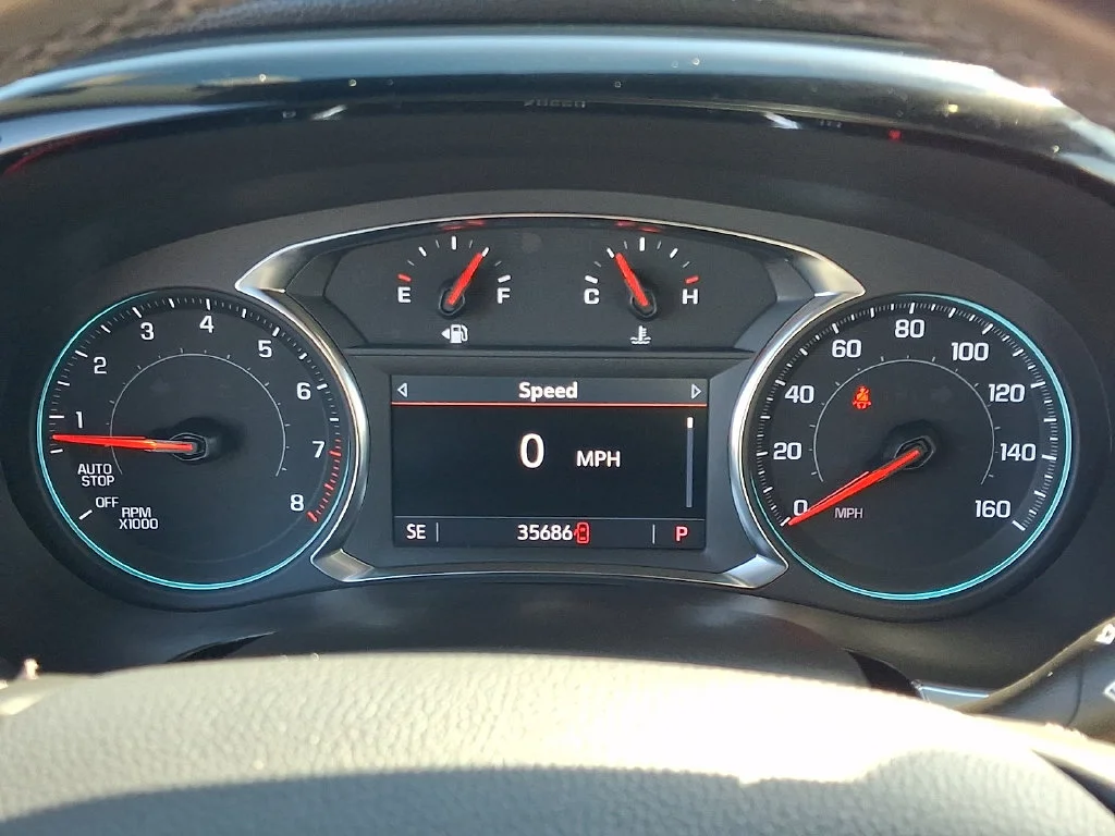 Used 2023 White Chevrolet LT image 26