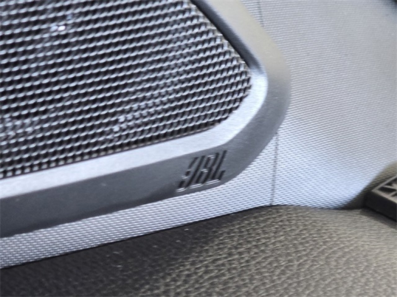 2026 Toyota Tundra Platinum - Photo 14
