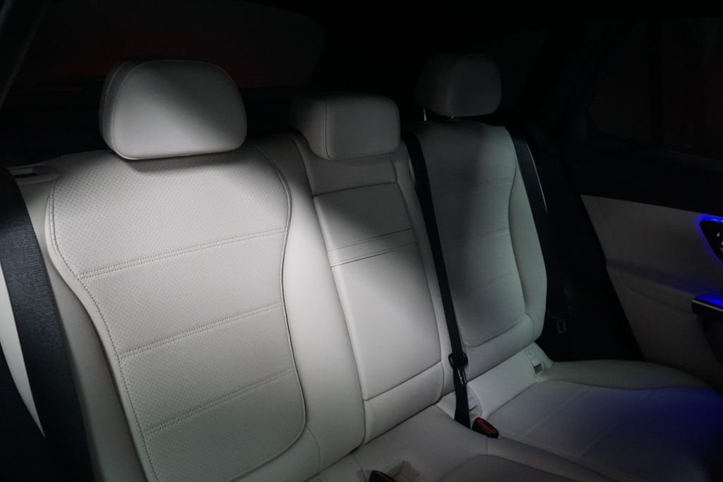 Certified Used 2026 White Mercedes-Benz GLC 300 image 30