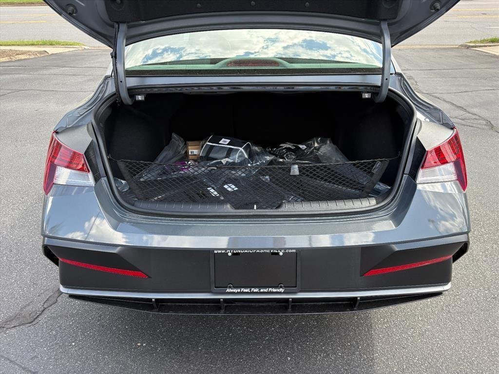 New 2026 Ecotronic Gray Pearl Hyundai SEL Sport image 44