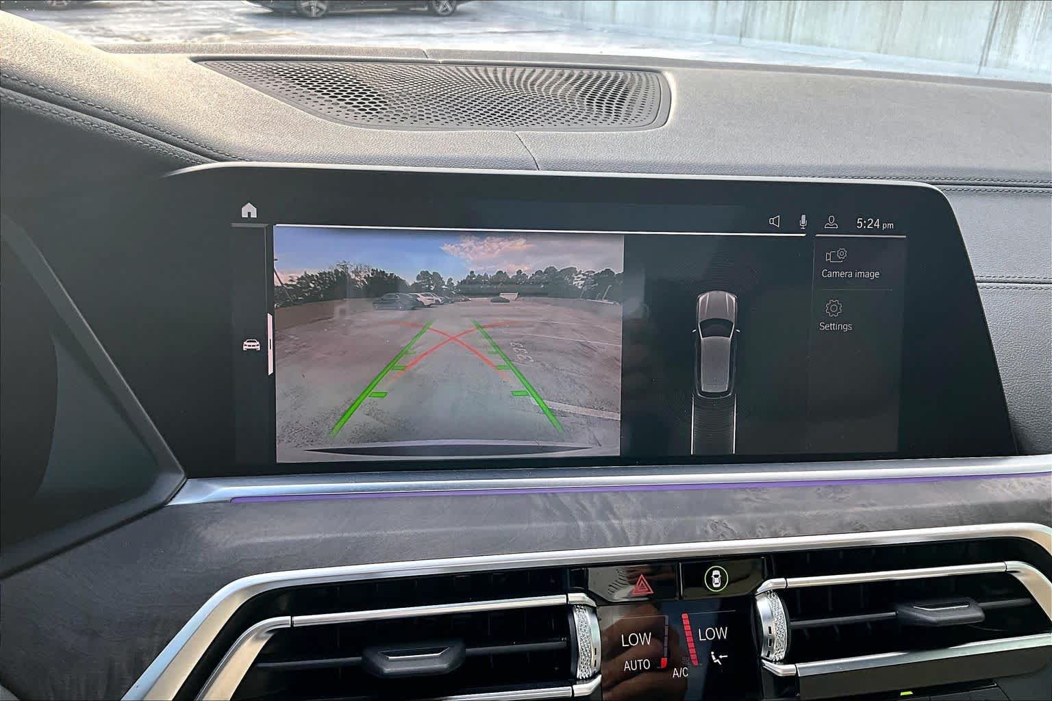 Used 2019 Alpine White BMW xDrive40i image 26