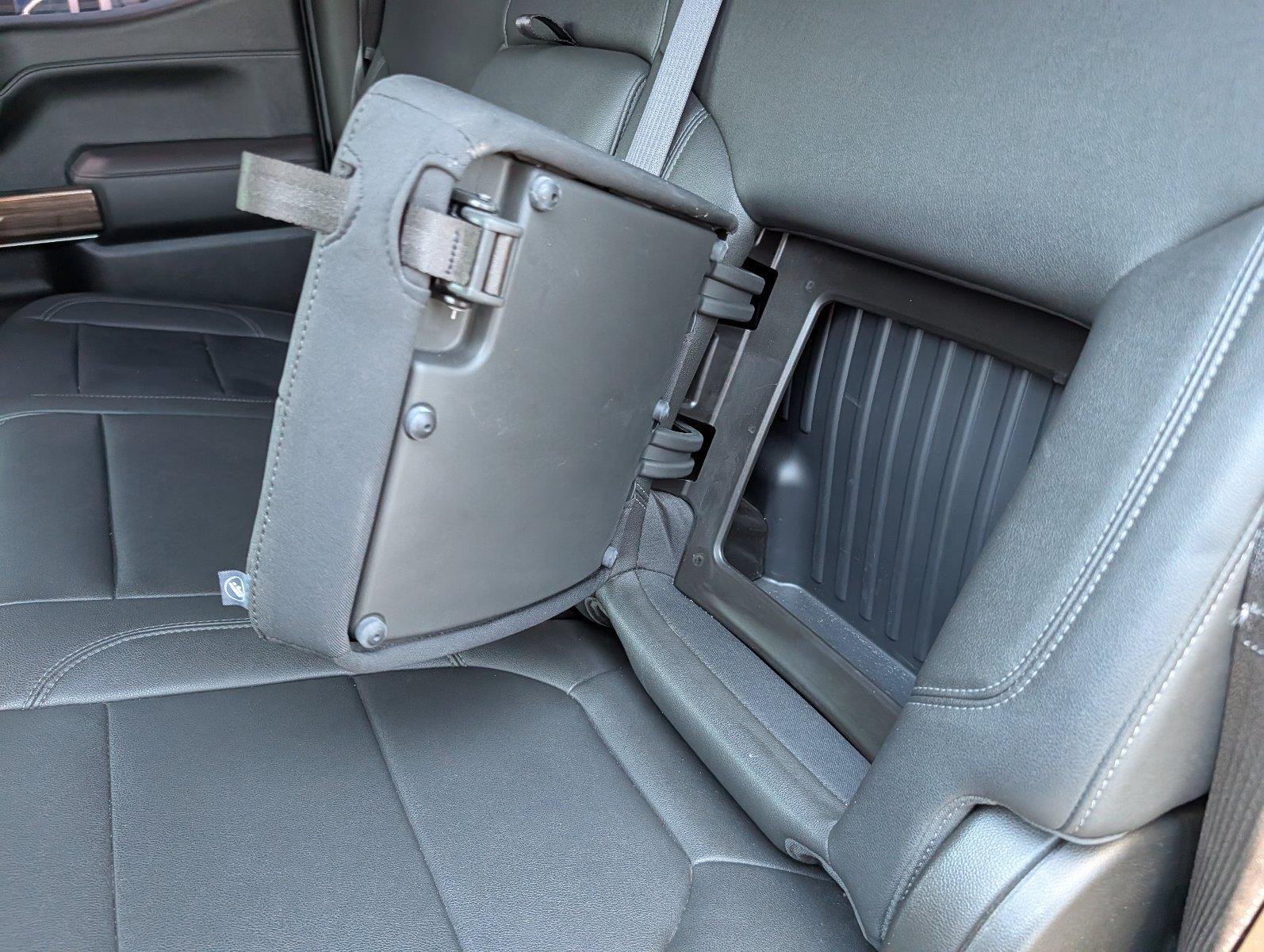 2021 Chevrolet Silverado 1500 RST - Photo 34