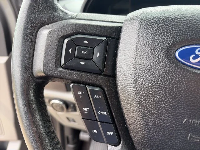 Used 2017 Gray Ford XLT image 14