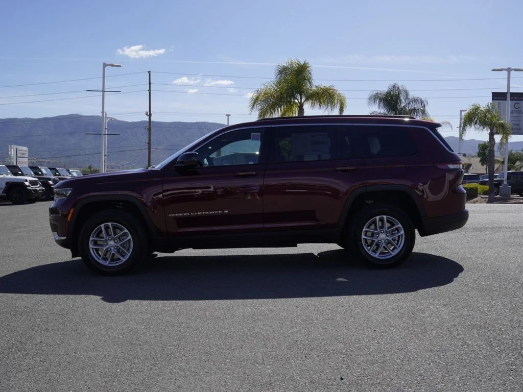 New 2026 Velvet Red Pearlcoat Jeep Laredo image 7