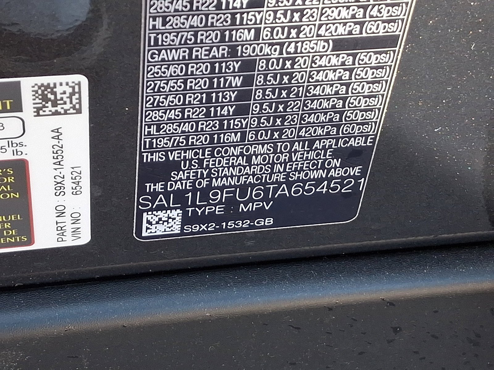 New 2026 Carpathian Grey Land Rover  image 19
