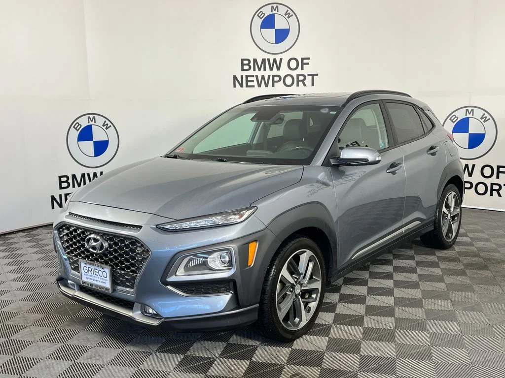 Used 2020 Silver Hyundai Limited image 3