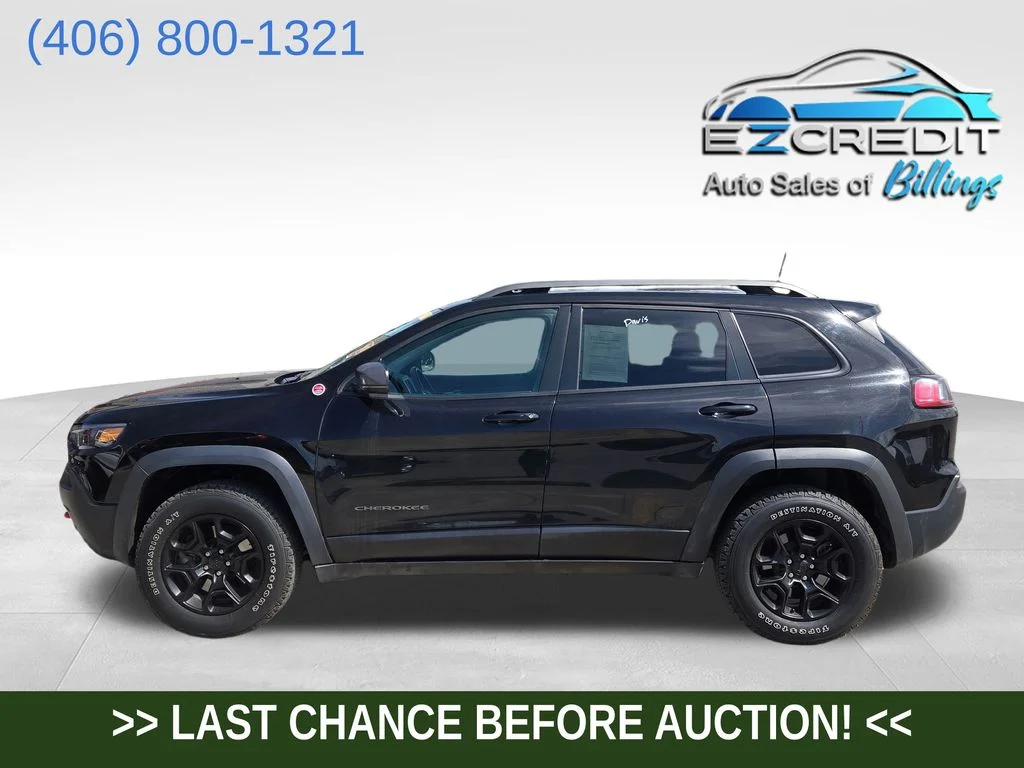 Used 2019 Diamond Black Jeep Trailhawk image 1