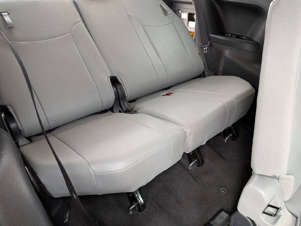 Used 2026  Toyota XLE image 19