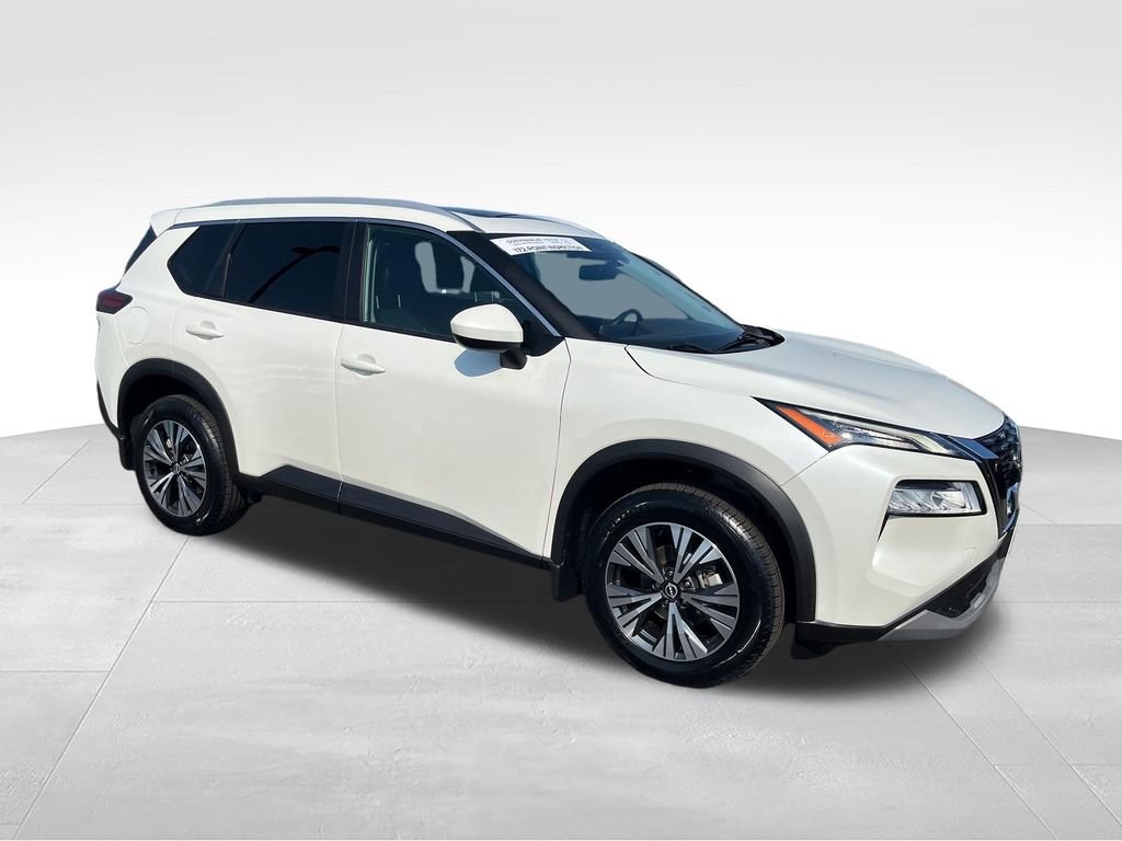 Used 2023 White Nissan SV image 7