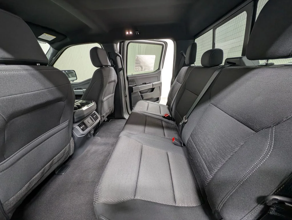 New 2026 Avalanche Ford XLT image 17