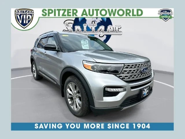 Used 2023 Silver Ford Limited image 1