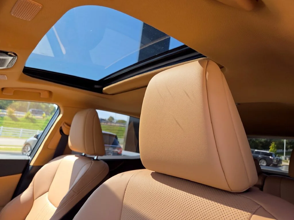 Certified Used 2026 Ultra White Lexus 350h Premium image 9
