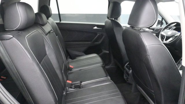 Used 2024 Black Volkswagen 2.0T SE image 11