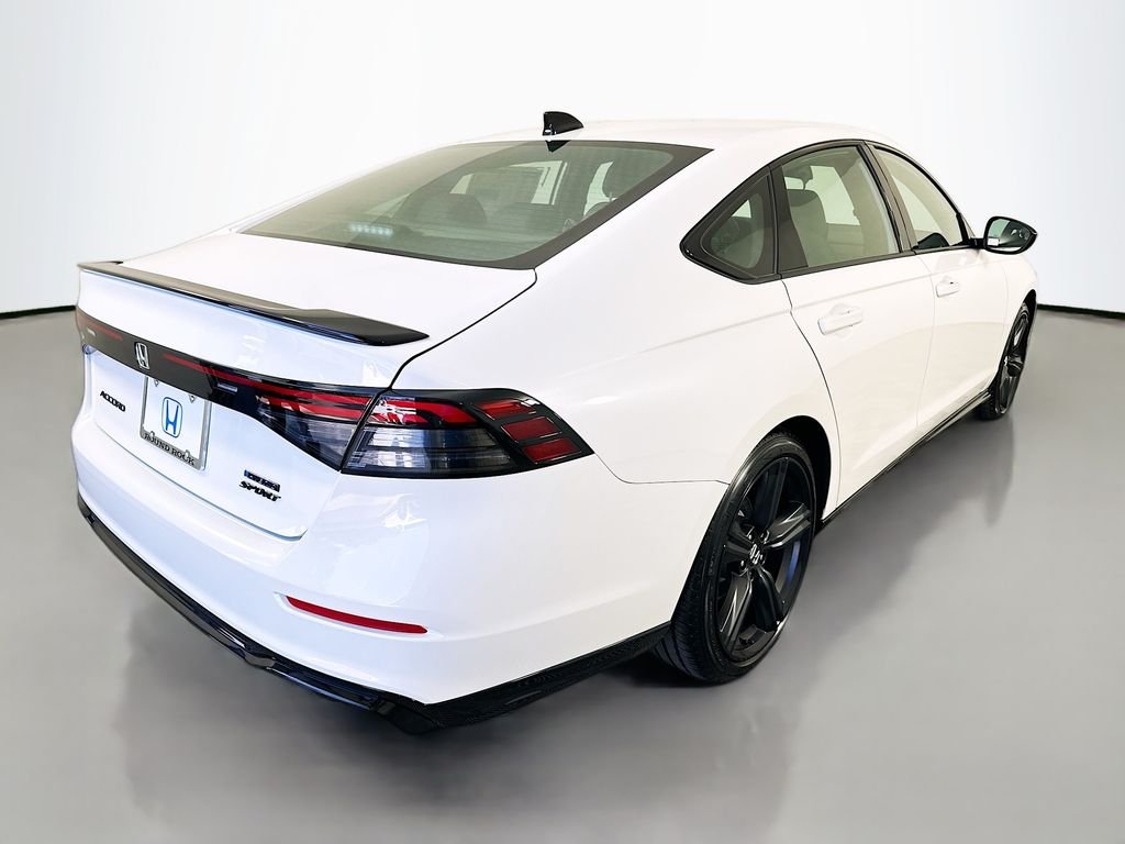 New 2026 Platinum White Pearl Honda Sport-L Hybrid image 5