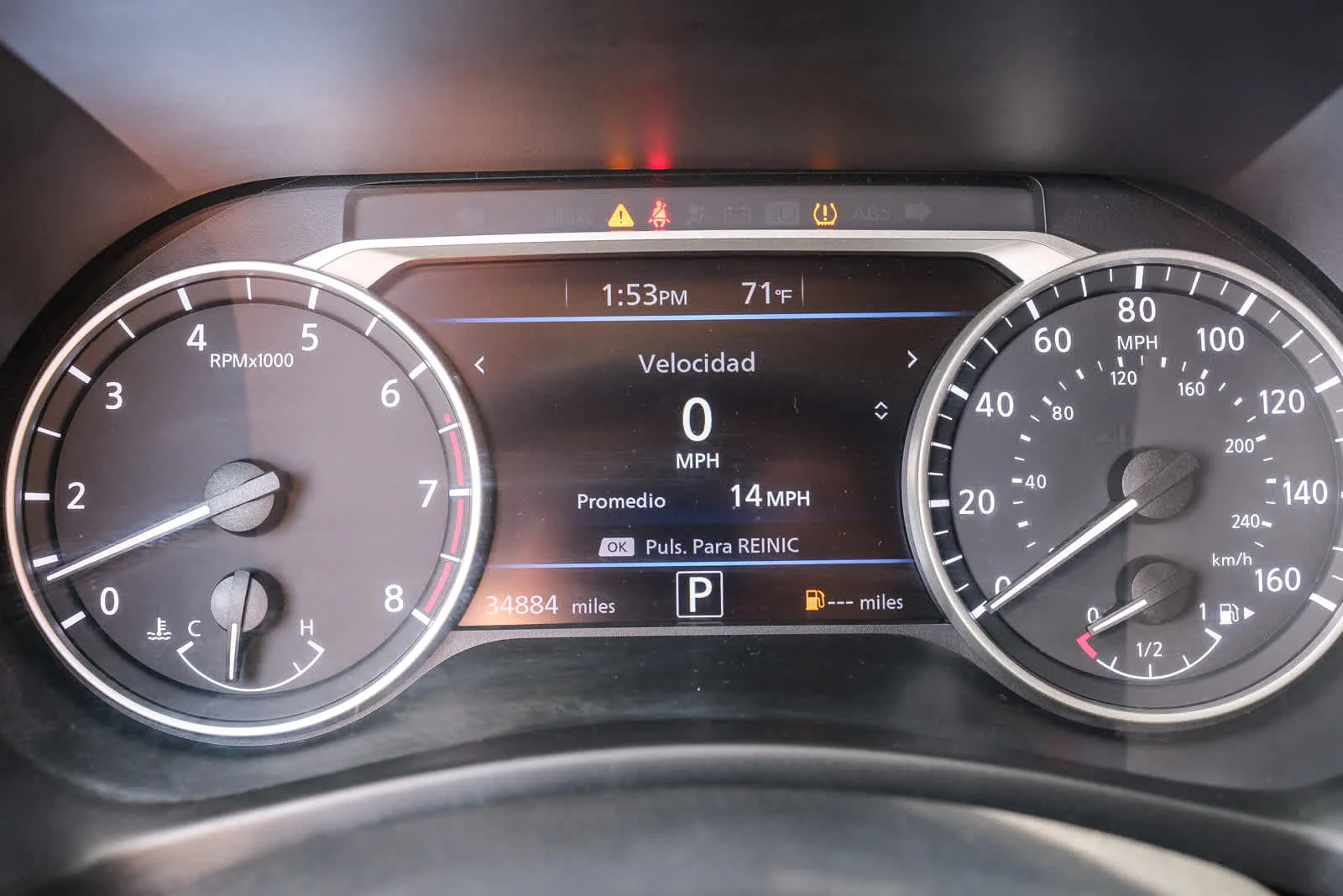 Certified Used 2022 Gun Metallic Nissan SR image 25
