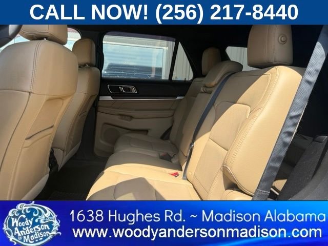Used 2017 Blue Jeans Metallic Ford Limited image 11