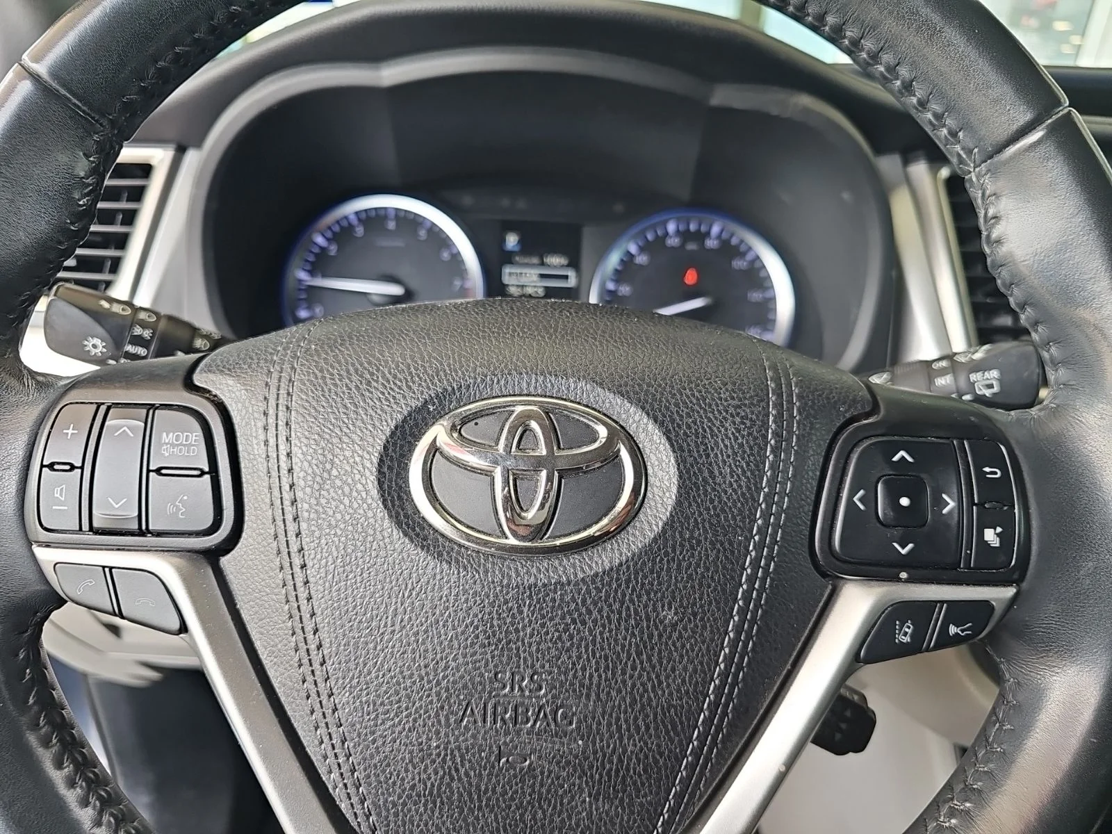 Used 2019 Blue Toyota Limited image 6