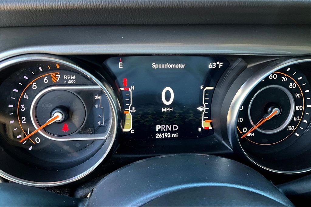 Used 2022 Green Jeep Unlimited Sahara image 13
