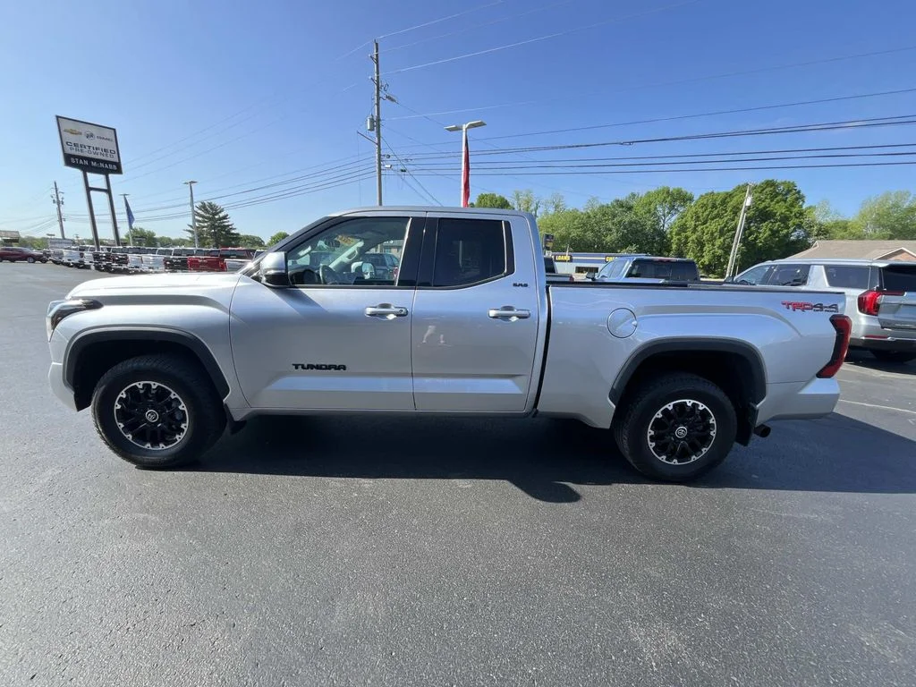 Used 2022 Silver Toyota SR5 image 4