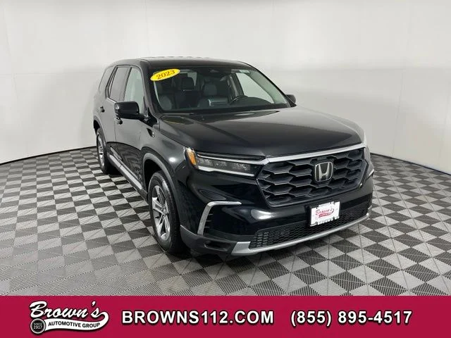 Used 2023  Honda EX-L image 1