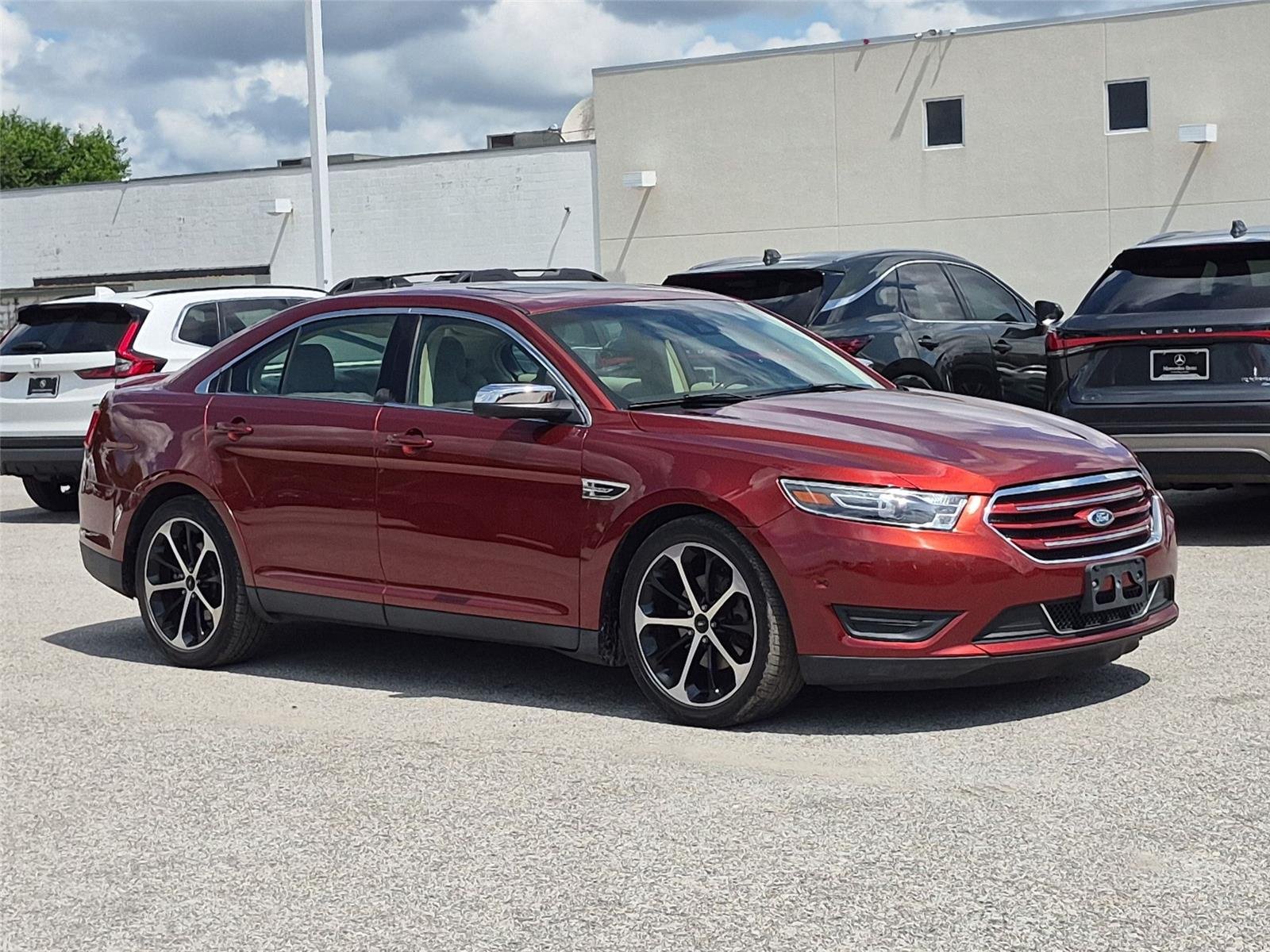 Used 2014 Sunset Metallic Ford Limited image 7