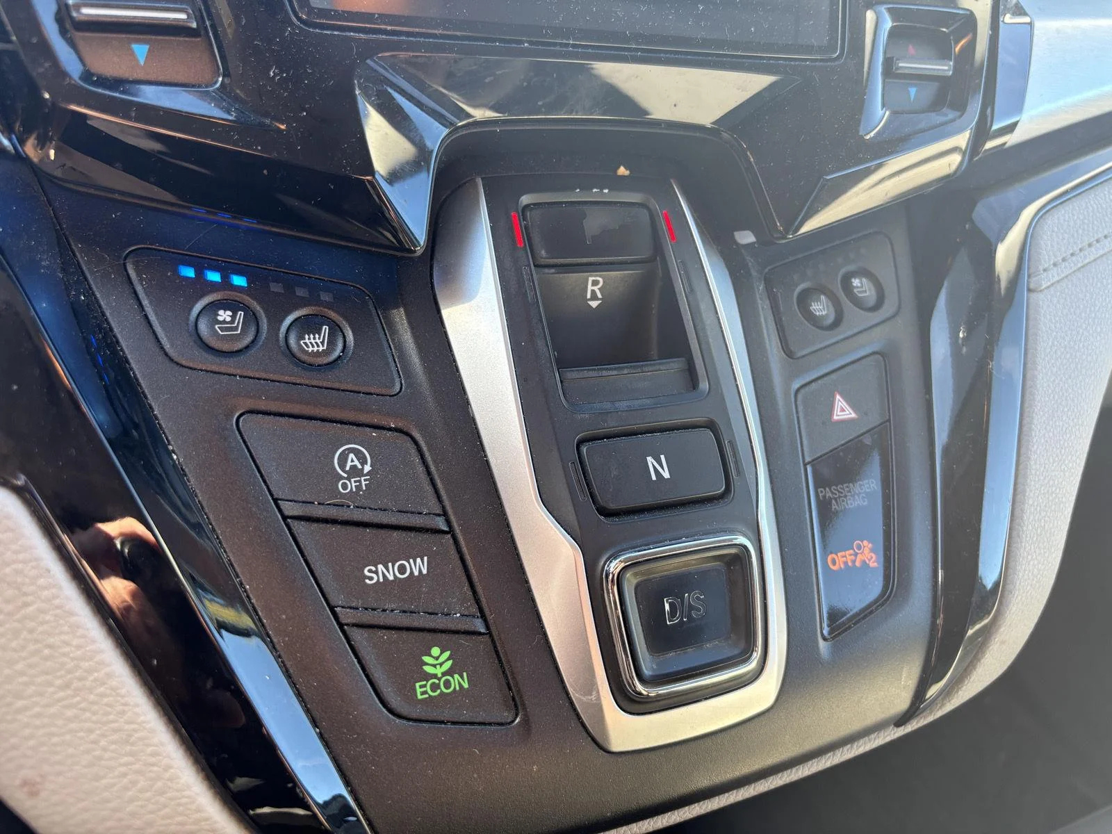 Used 2018 Modern Steel Metallic Honda Elite image 15
