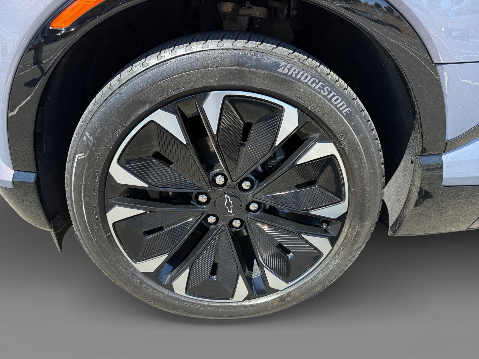 Used 2024 Galaxy Gray Metallic Chevrolet RS image 9