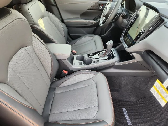 New 2026 CRYSTAL WHITE PEARL Subaru Limited Hybrid image 11
