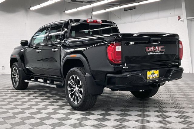 Used 2023 Onyx Black GMC Denali image 2