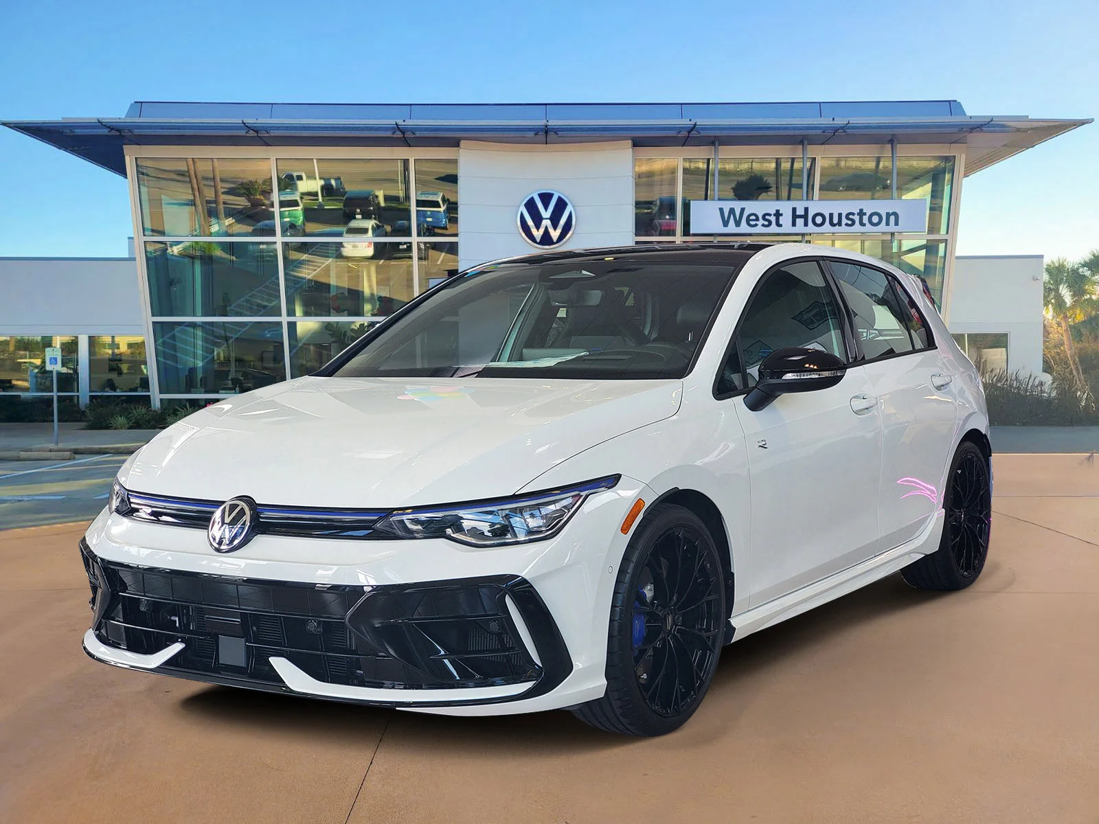 2026 Volkswagen Golf R Golf R 4-door DSG's photo