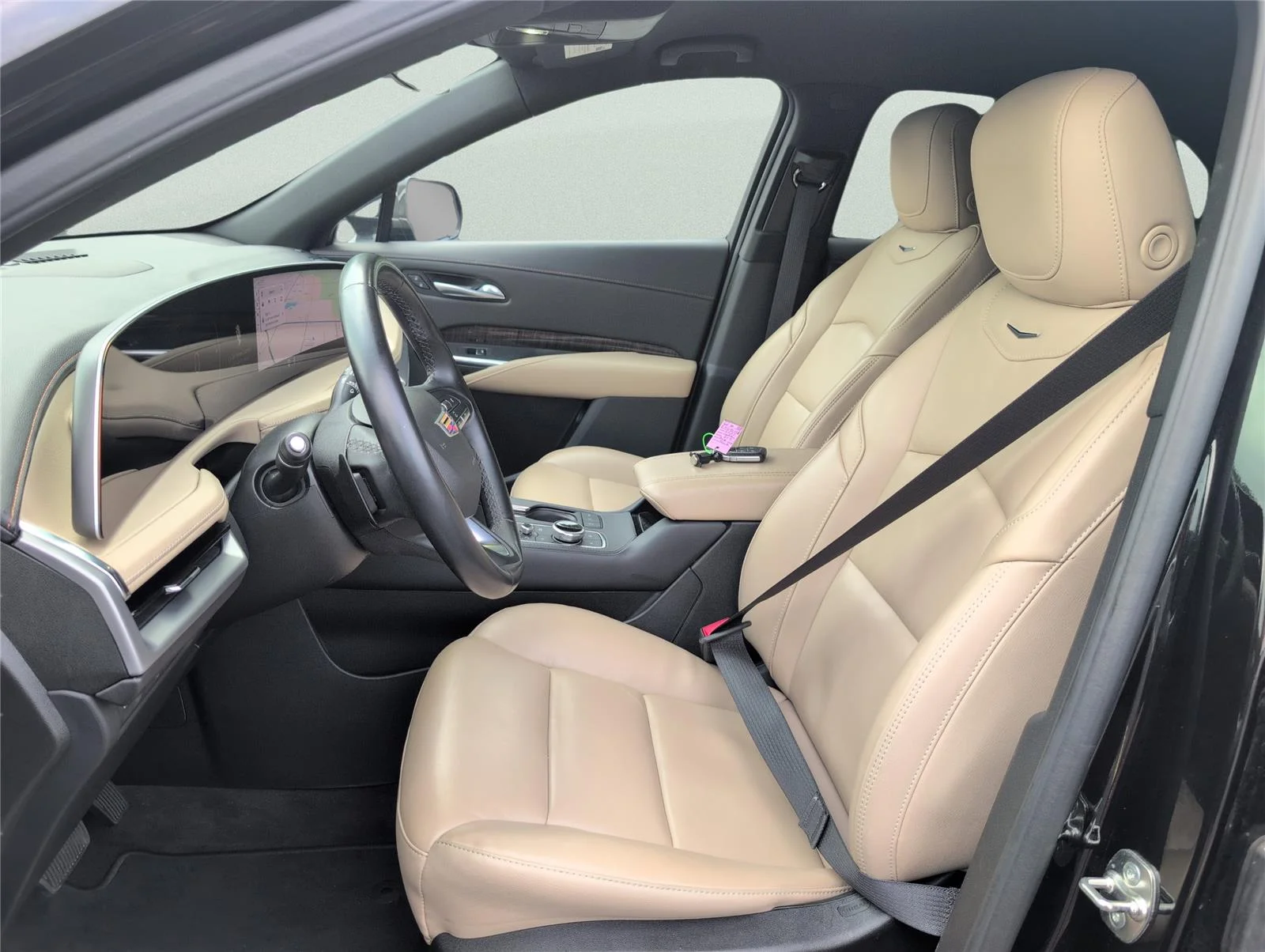 Used 2025 Stellar Black Metallic Cadillac FWD Premium Luxury image 12