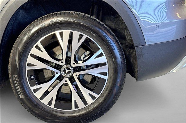 New 2026 Mountain Grey Metallic Mercedes-Benz GLB 250 image 59