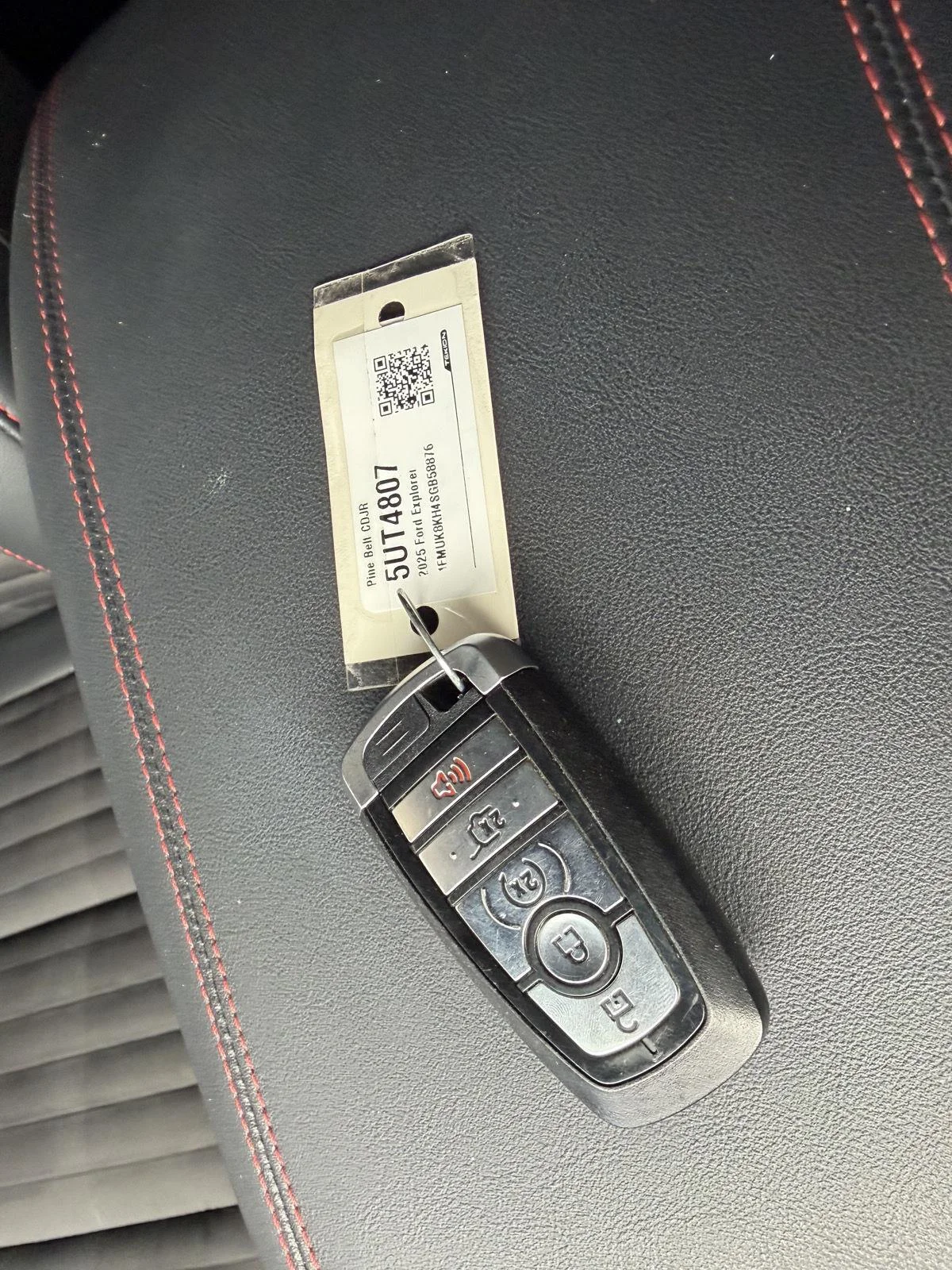 Used 2025 Carbonized Gray Ford ST-Line image 13