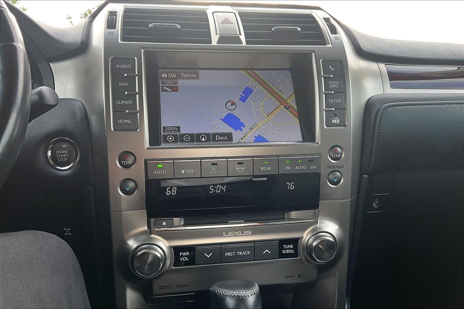 Used 2018 Silver Lining Metallic Lexus Premium image 34
