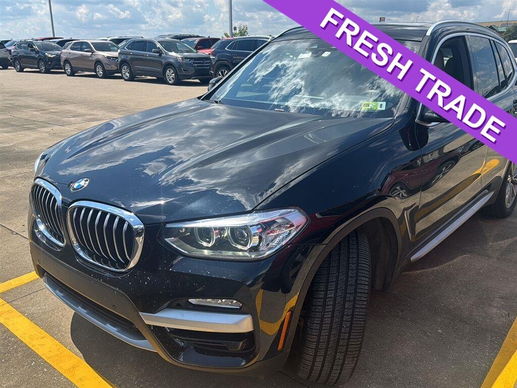 Used 2019 Jet Black BMW xDrive30i image 1