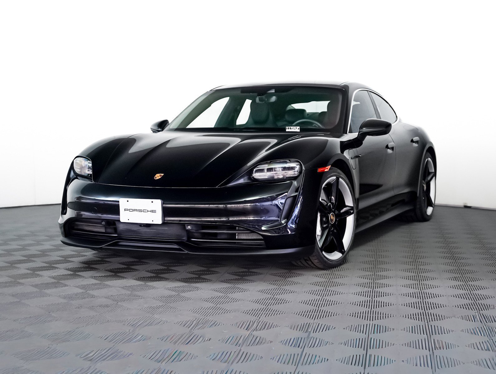 2022 Porsche Taycan S