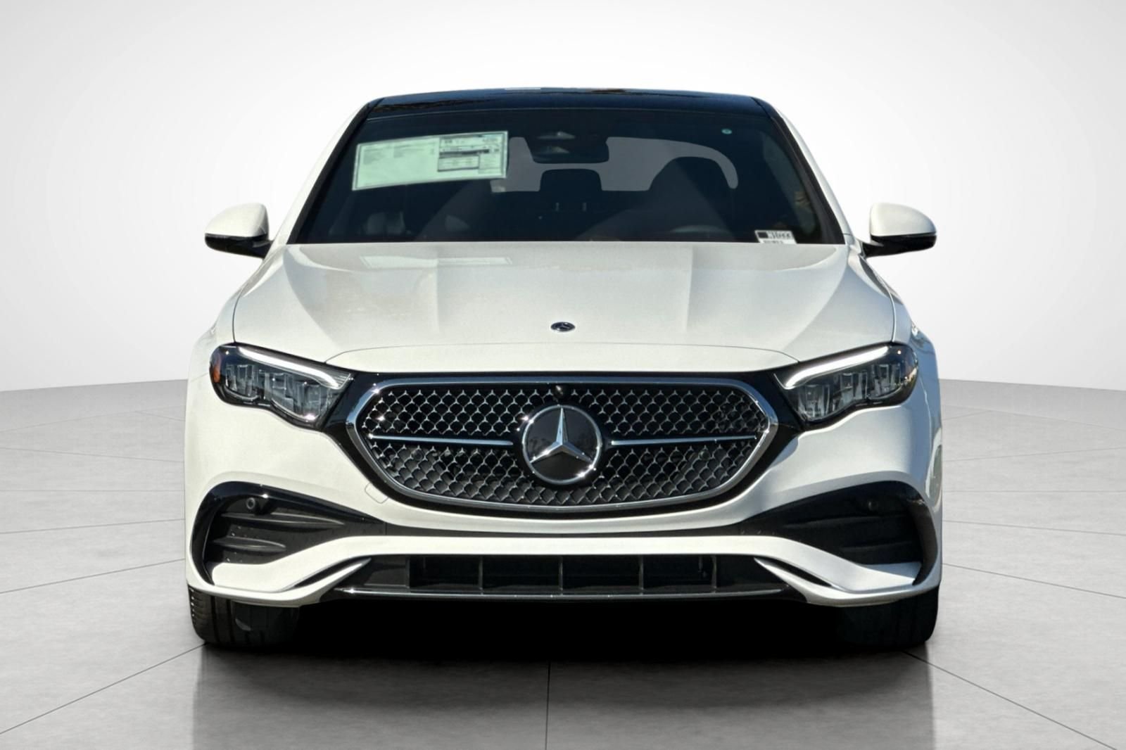 2026 Mercedes-Benz E-Class E350 - Photo 6