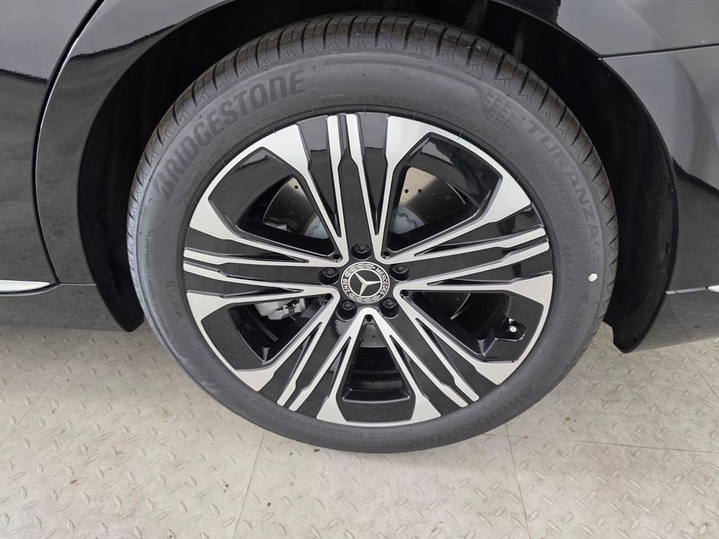 New 2027 Black Mercedes-Benz S 580 image 13