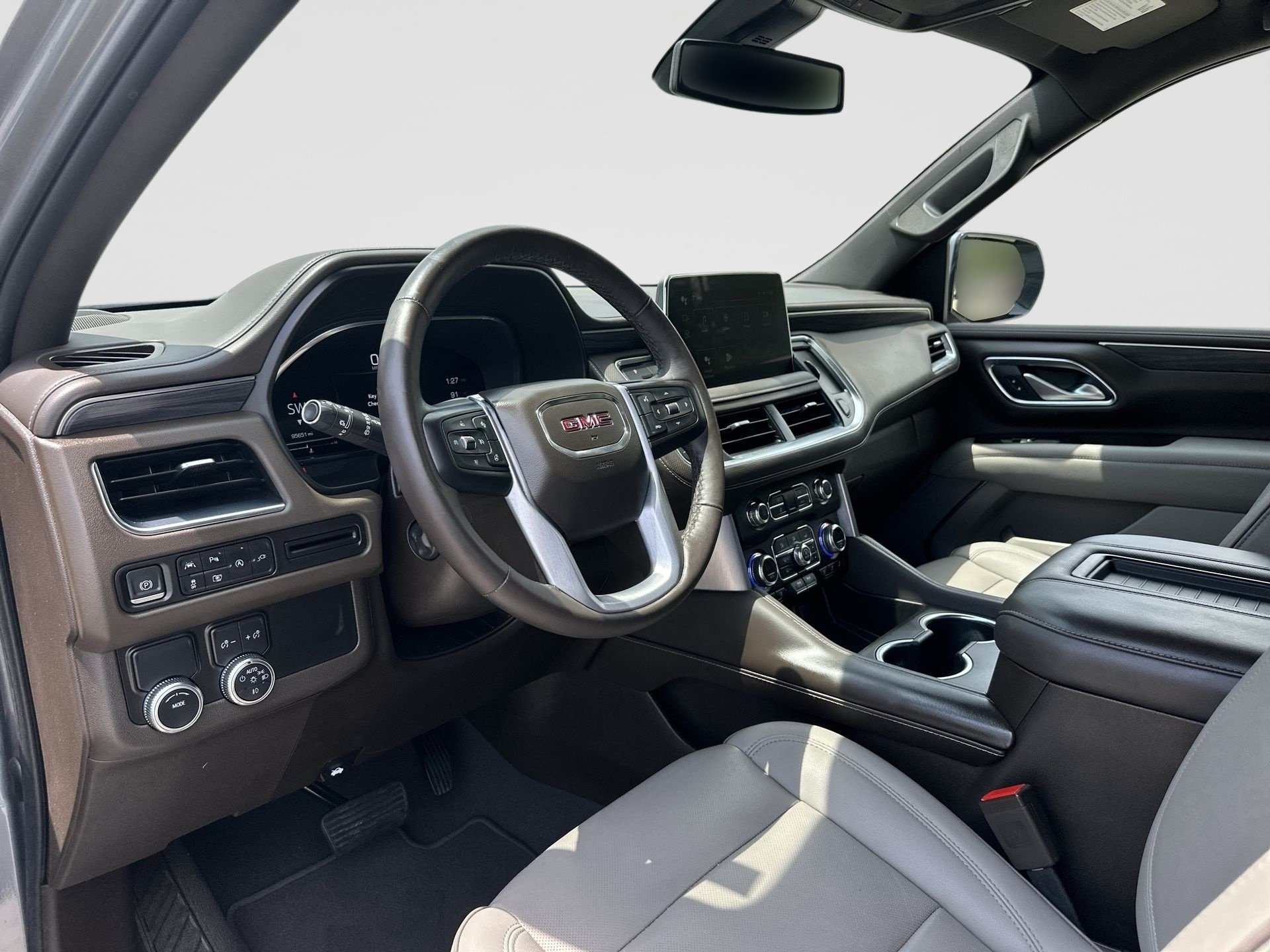 2022 GMC Yukon XL SLT - Photo 10